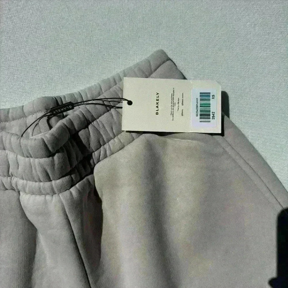 NWT Blakey Isabel Jogger High Waist Short Loungewear Pajamas Size XS - Picture 4 of 5